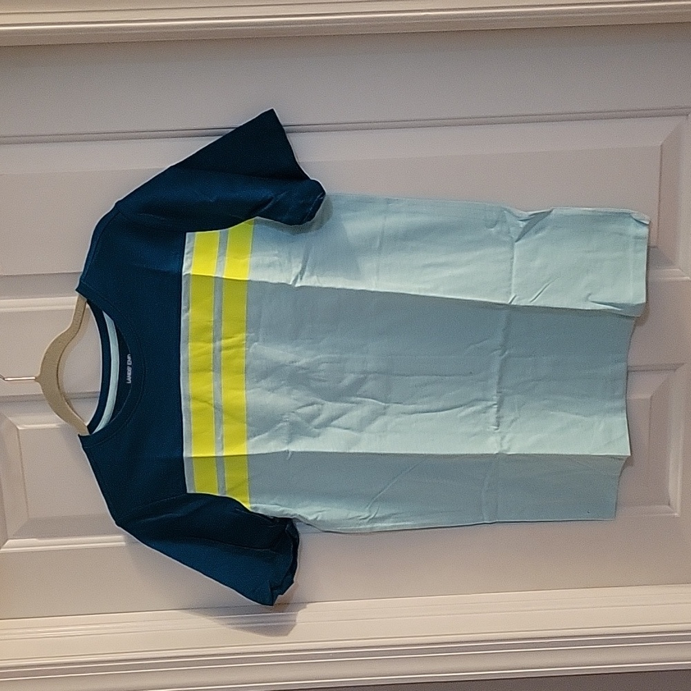 Lands End  aqua tee shirt with stripes extra large